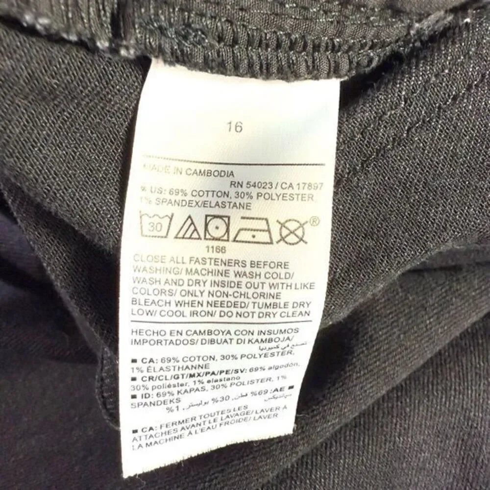 Old Navy Size 16 Wow Super Skinny High Rise Black Stretch Denim Womens Jean‎
